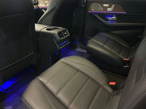 Used 2021 Mercedes-Benz GLS 580 4MATIC image 12