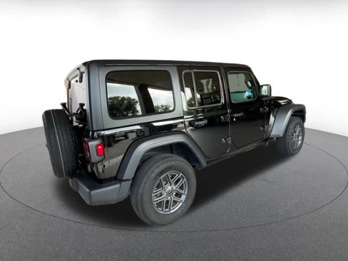 Used 2025 Jeep Wrangler Sport S image 10