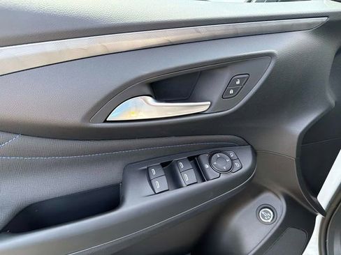 New 2026 Buick Envista Sport Touring w/ Convenience I Package FWD image 18