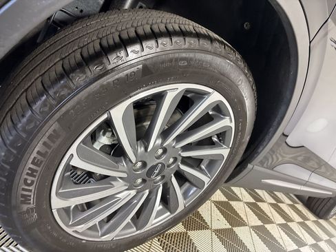 Used 2023 Lincoln Corsair Reserve w/ Equipment Group 201A image 33