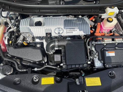 Used 2013 Toyota Prius V Two FWD image 35