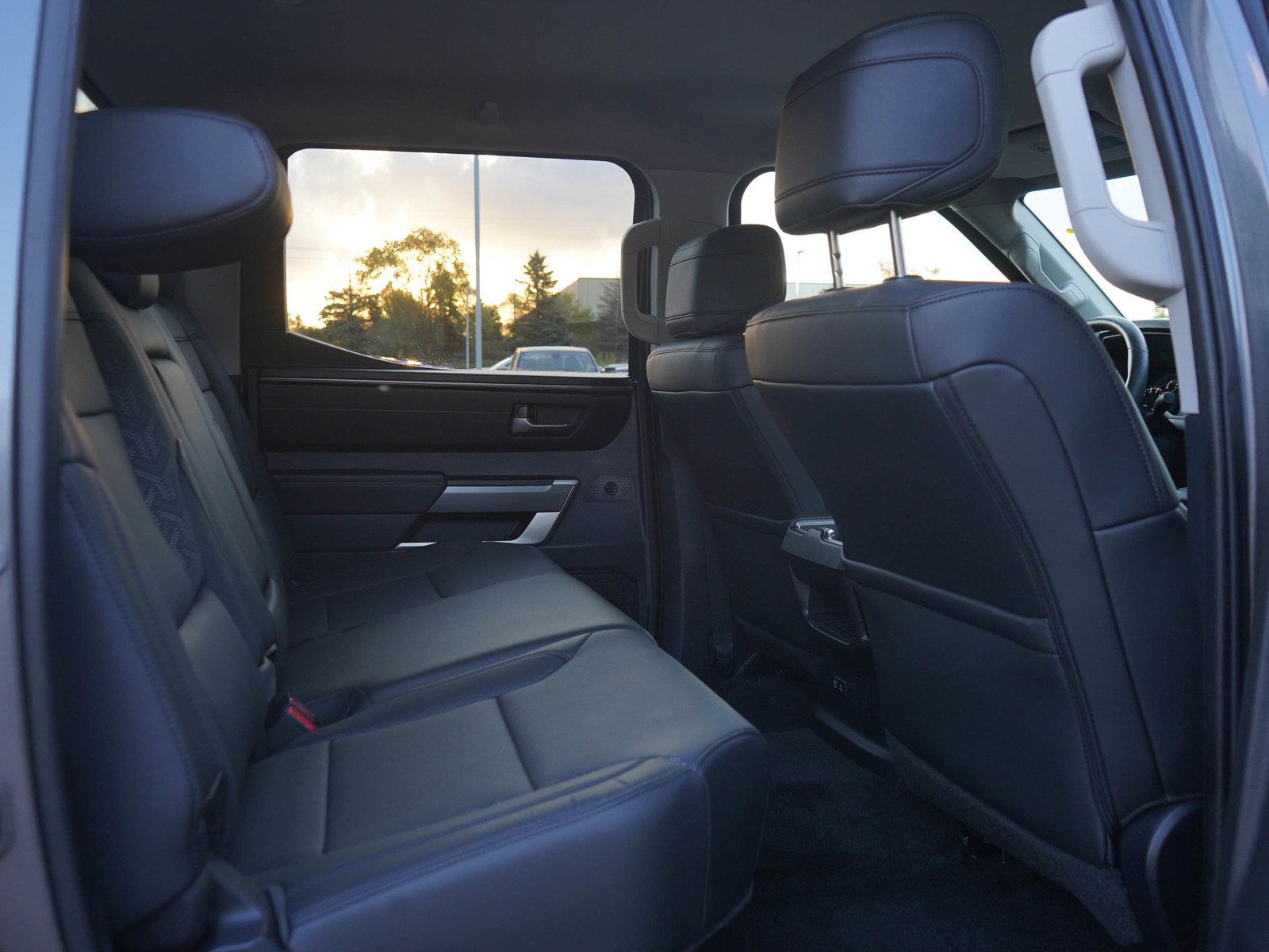 Used 2024 Toyota Tundra SR5 w/ SR5 Premium Package AWD/4WD image 14