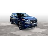 Used 2021 Nissan Rogue SV image 2