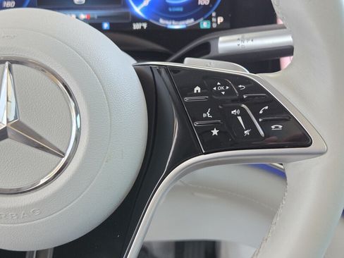 Certified 2023 Mercedes-Benz EQS 580 4MATIC SUV image 27