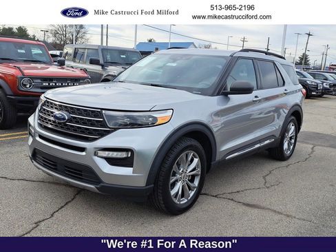 Used 2020 Ford Explorer XLT w/ Equipment Group 202A image 1