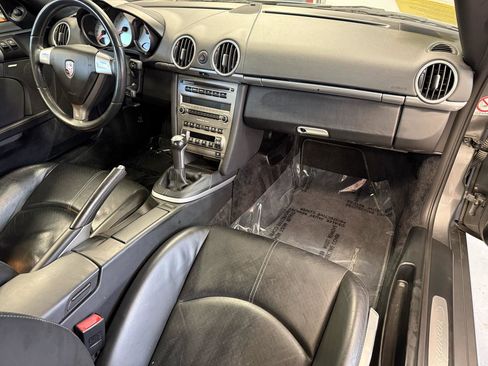 Used 2007 Porsche Cayman S RWD image 35