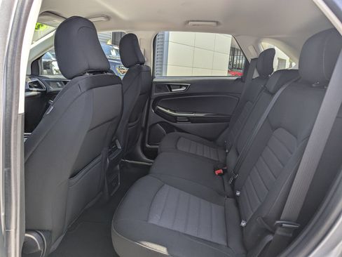 Used 2022 Ford Edge SE w/ Black Appearance Package AWD/4WD image 21