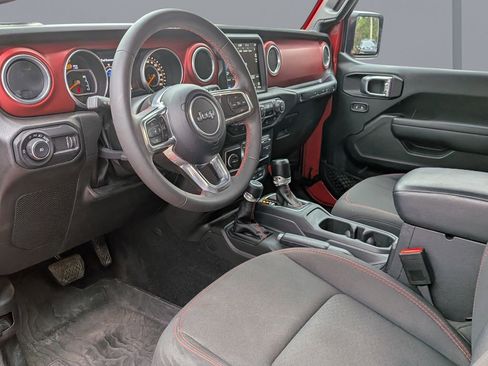 Used 2023 Jeep Wrangler Rubicon image 15