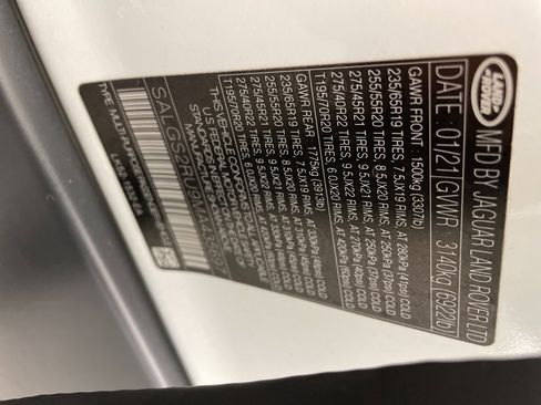 Used 2021 Land Rover Range Rover Westminster Edition image 25