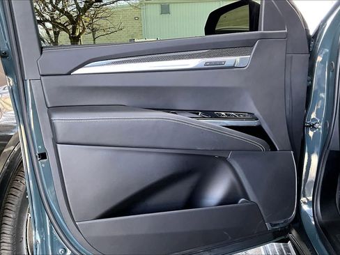 Used 2025 Cadillac Escalade V w/ LPO, Floor Liner Package image 21