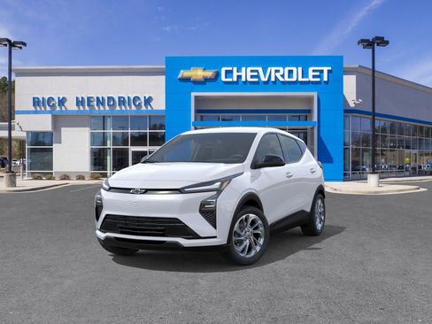 New 2027 Chevrolet Bolt LT FWD image 10