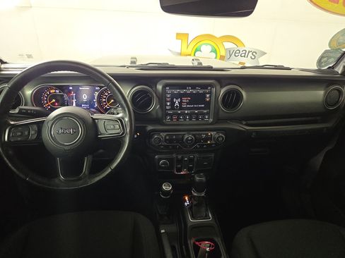 Used 2022 Jeep Wrangler Unlimited Sport AWD/4WD image 14