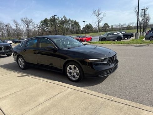 New 2026 Honda Accord LX image 6