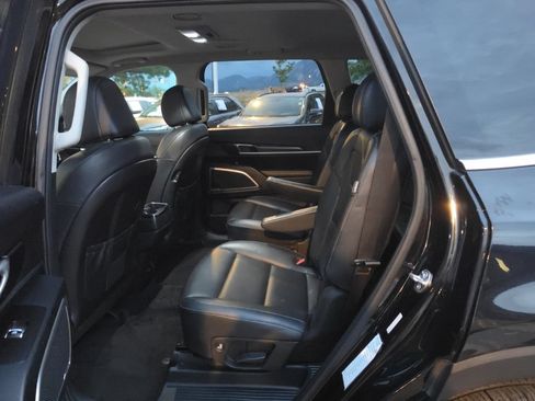Used 2025 Kia Telluride S AWD/4WD image 24