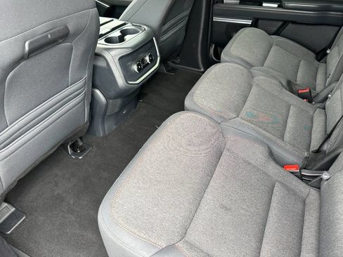 Used 2025 Ford Expedition Active AWD/4WD image 14