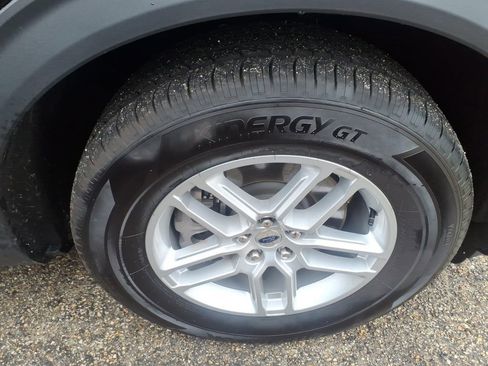 Used 2026 Ford Explorer Active image 7