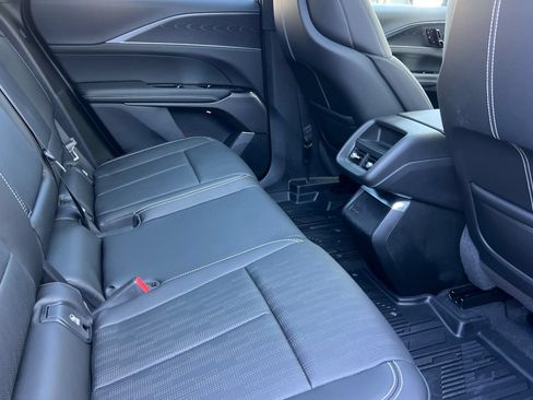 Used 2026 Cadillac Lyriq Sport w/ LPO, Floor Liner Package AWD/4WD image 17