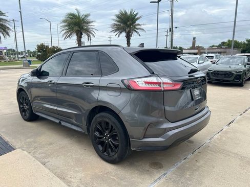 Used 2022 Ford Edge SE w/ Black Appearance Package AWD/4WD image 8