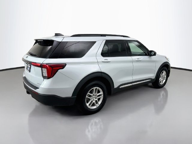 Certified 2025 Ford Explorer Active AWD/4WD image 7