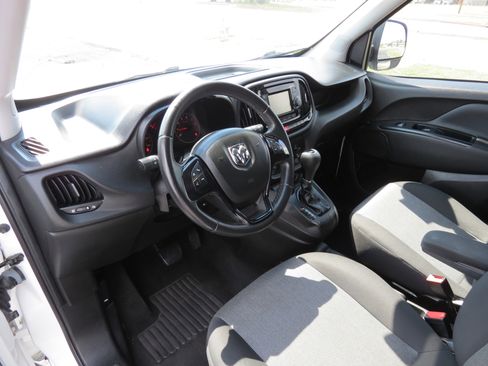 Used 2018 RAM ProMaster City Tradesman SLT image 29