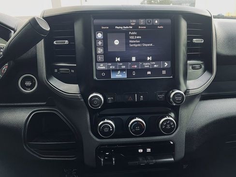 Used 2023 RAM 2500 Tradesman w/ Chrome Appearance Group image 10