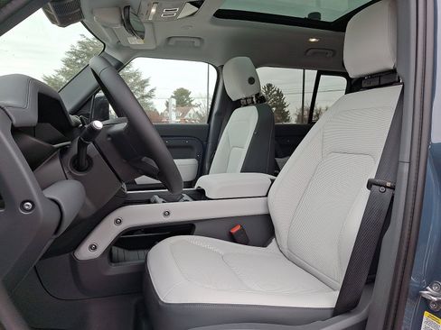 New 2026 Land Rover Defender 110 S image 3