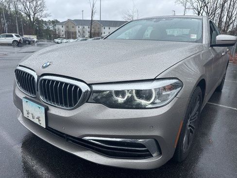 Used 2019 BMW 530i xDrive w/ Luxury Package image 8