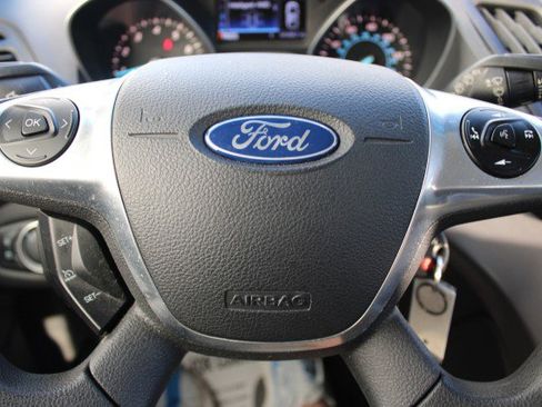 Used 2016 Ford Escape SE w/ Equipment Group 201A image 27