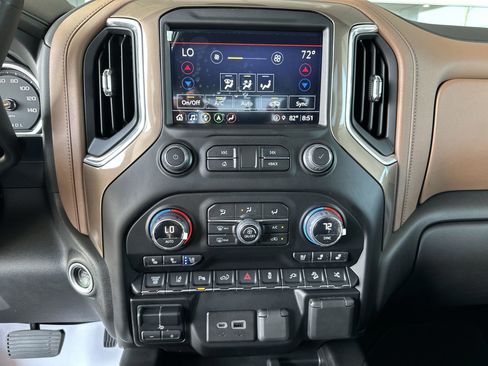 Used 2023 Chevrolet Silverado 2500 High Country w/ Technology Package AWD/4WD image 37