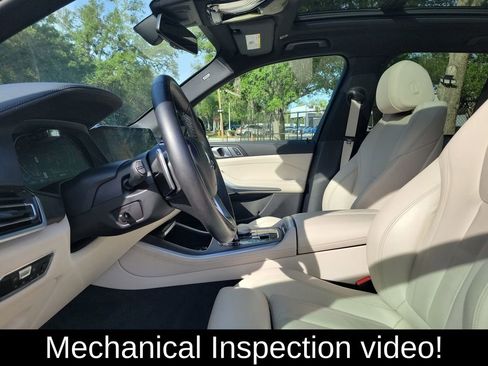 Used 2022 BMW X5 xDrive40i AWD/4WD image 2