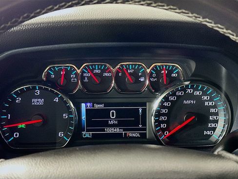 Used 2018 Chevrolet Silverado 1500 LT AWD/4WD image 5
