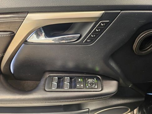 Used 2020 Lexus RX 450hL Luxury image 24