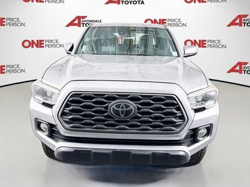 Certified 2021 Toyota Tacoma TRD Off-Road AWD/4WD image 2