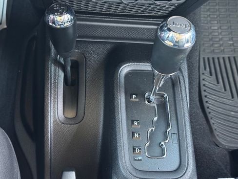 Used 2013 Jeep Wrangler Sahara AWD/4WD image 29