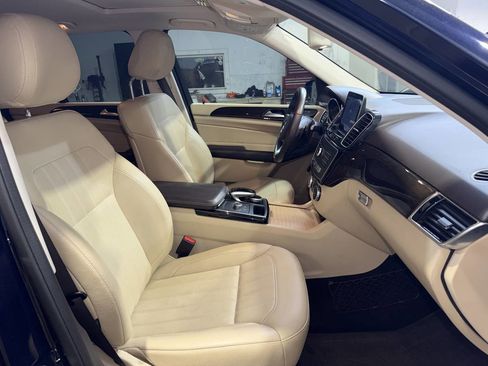 Used 2018 Mercedes-Benz GLE 350 w/ Premium 1 Package image 29