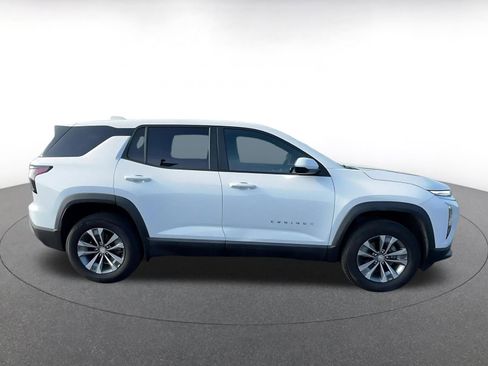 Used 2025 Chevrolet Equinox LT image 16