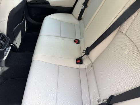 Used 2025 Lexus ES 350 w/ Premium Package FWD image 29