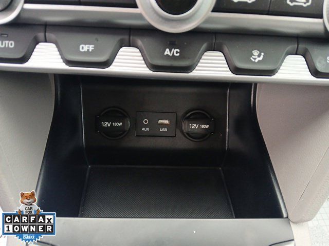 Used 2020 Hyundai Elantra SE FWD image 24