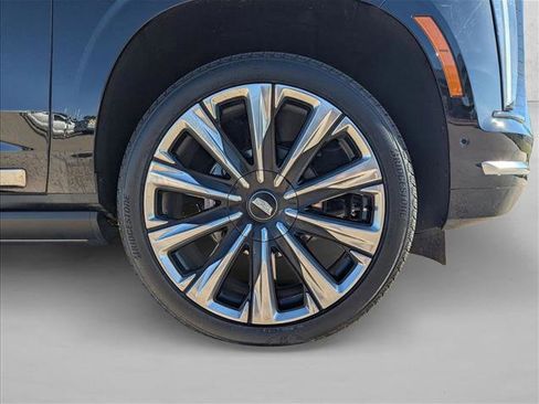 Certified 2025 Cadillac Escalade ESV Premium Luxury w/ Touring Package image 20