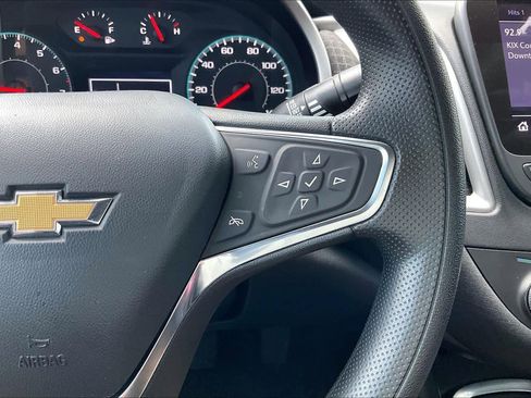 Used 2023 Chevrolet Malibu LT FWD image 19