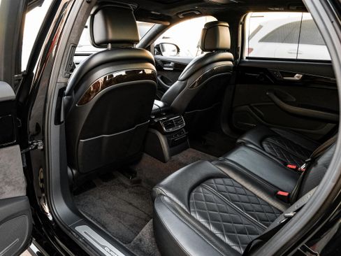 Used 2017 Audi A8 L 4.0T w/ Driver Assistance Package image 43