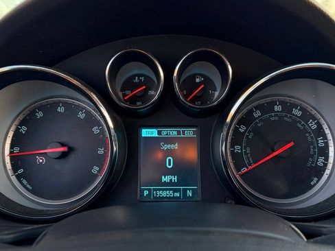 Used 2013 Buick Regal Premium FWD image 13