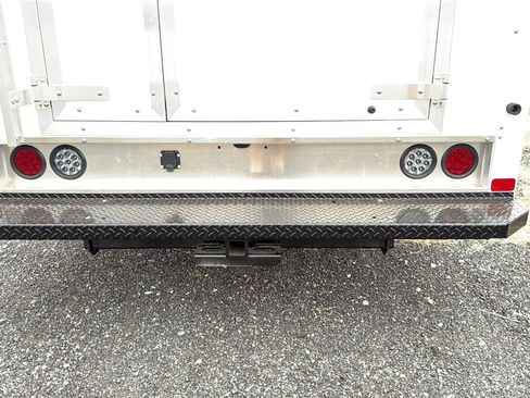 New 2027 Ford E-350 and Econoline 350 Super Duty w/ Power Equipment Group RWD image 26