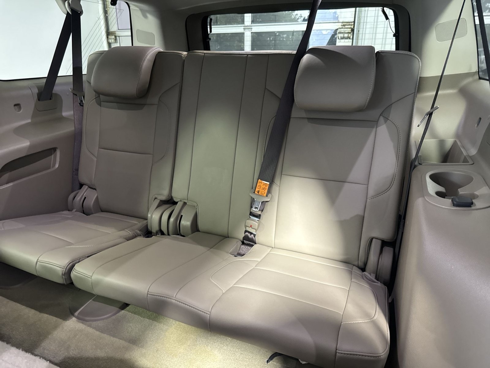 Used 2017 Chevrolet Suburban LT w/ Luxury Package AWD/4WD image 25