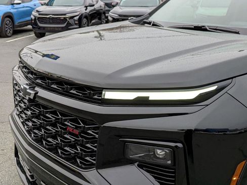 New 2026 Chevrolet Traverse RS image 9