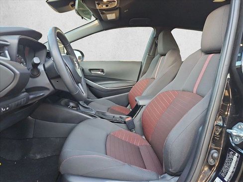 Used 2025 Toyota Corolla SE FWD image 20