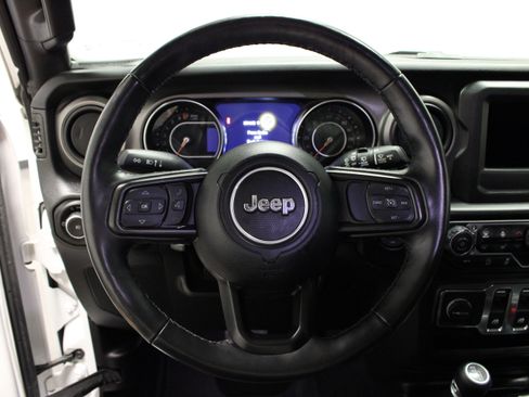 Used 2022 Jeep Wrangler Sport AWD/4WD image 20
