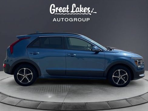 Used 2024 Kia Niro EX FWD image 6