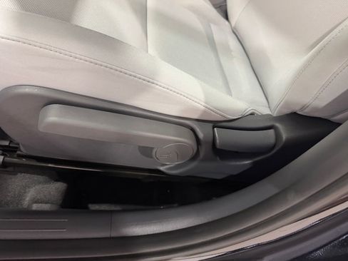 Used 2026 Hyundai Kona SEL Sport FWD image 18