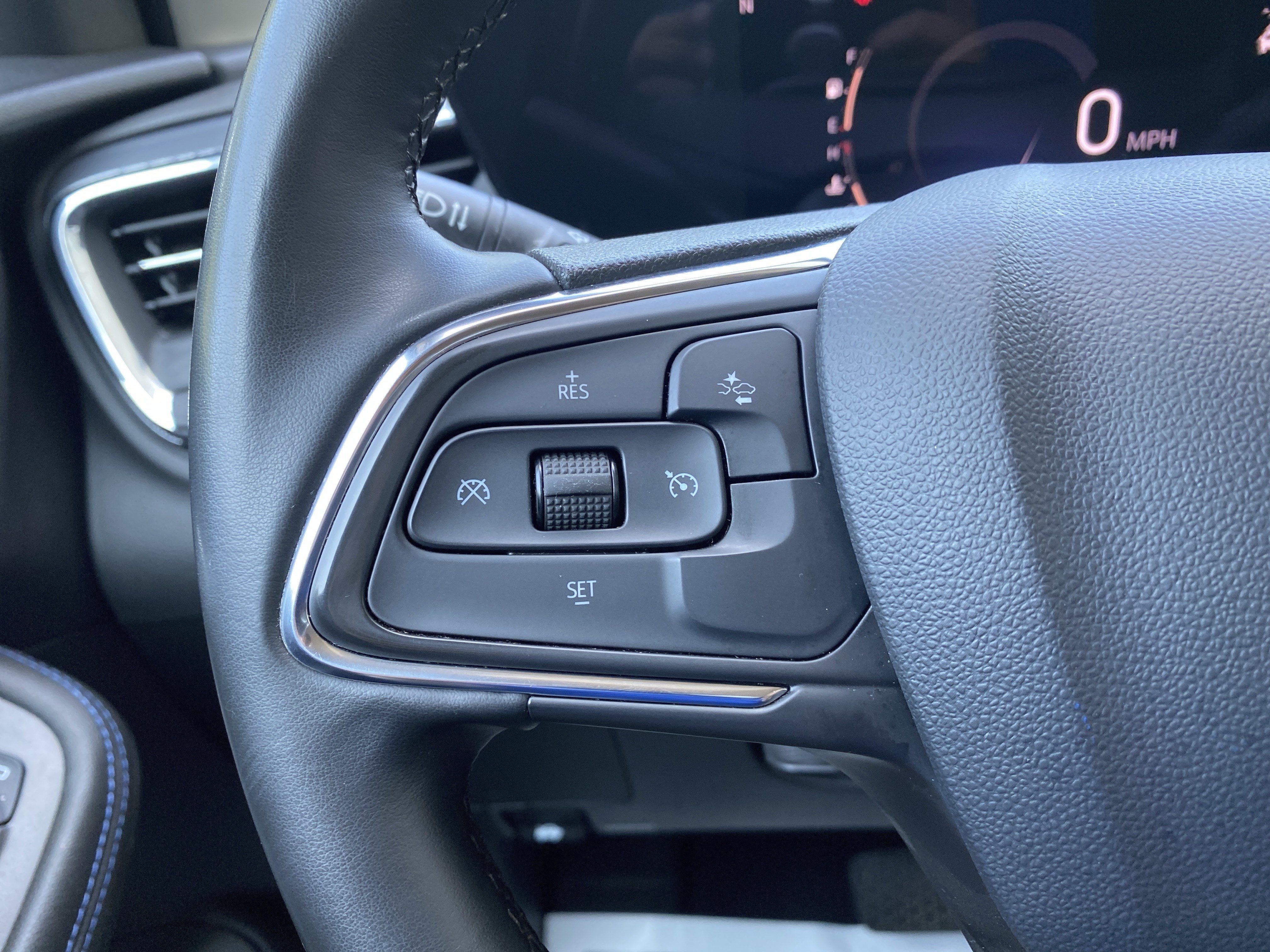 Used 2025 Buick Encore GX Sport Touring FWD image 19